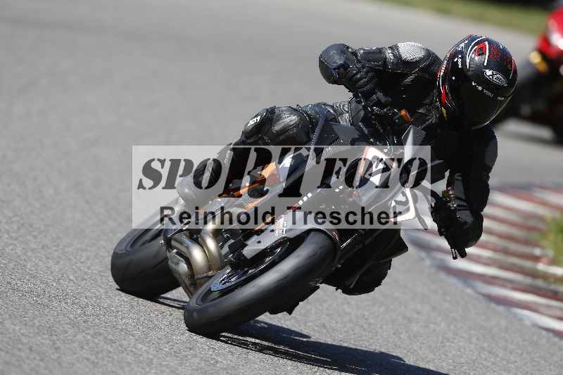 /43 08.08.2025 Discover the Bike ADR/Race 3 rot/72